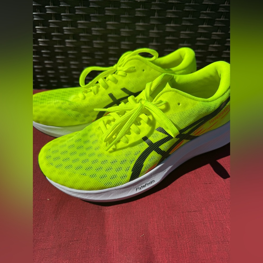 ASICS Vibrant Athletic Shoes never worn